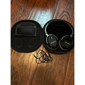 Monoprice Z665 Active Noise Cancelling Wired Headphones w/Case